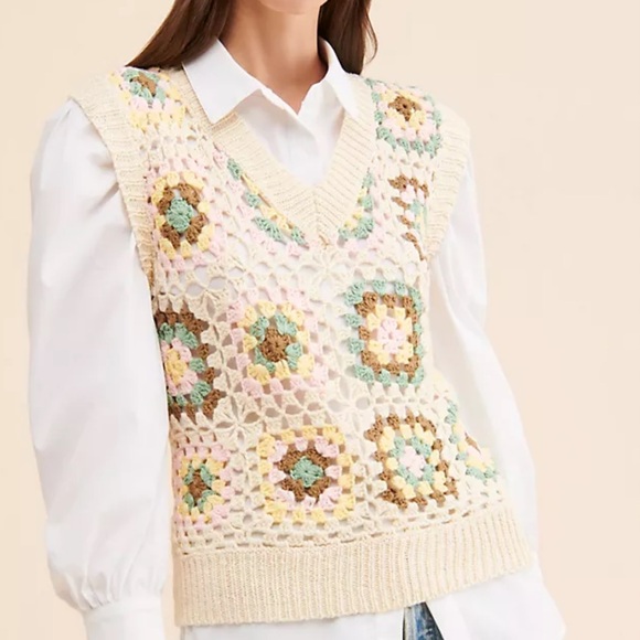 Anthropologie Tops - Anthropologie Greylin Women’s Medium Cream Crochet Vest Sleeveless Sweater